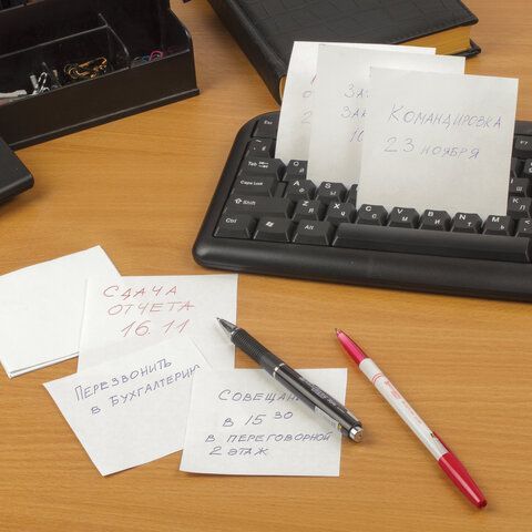 Блок для записей 9х9х9 белый непрокл. белизна 70-80% STAFF 1/18